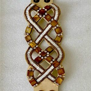 Bracelet. Like new. Vintage. never worn. Boho vibes.